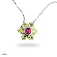 Petite Fleur Necklace - Image 9