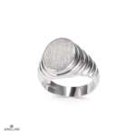 Anello Sigillo Classico Ovale rigato