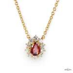 Collana Rubino Contorno Goccia